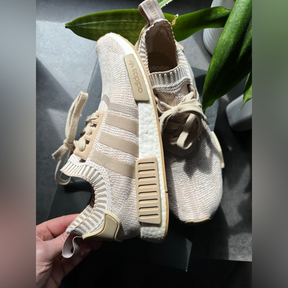 Adidas Boost Original NMD R1 PK PrimeKnit shoes - Picture 6 of 12